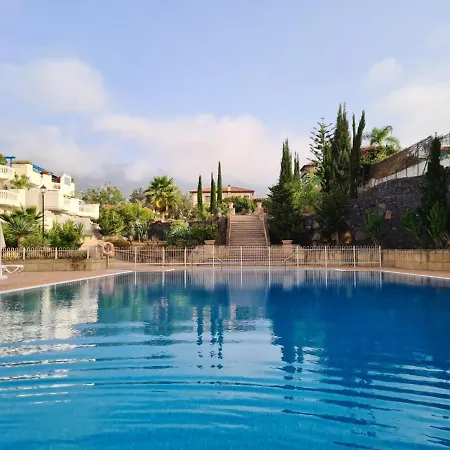 Apartment Luxury Apartment, Comfort And Relax, Views Of The Pool